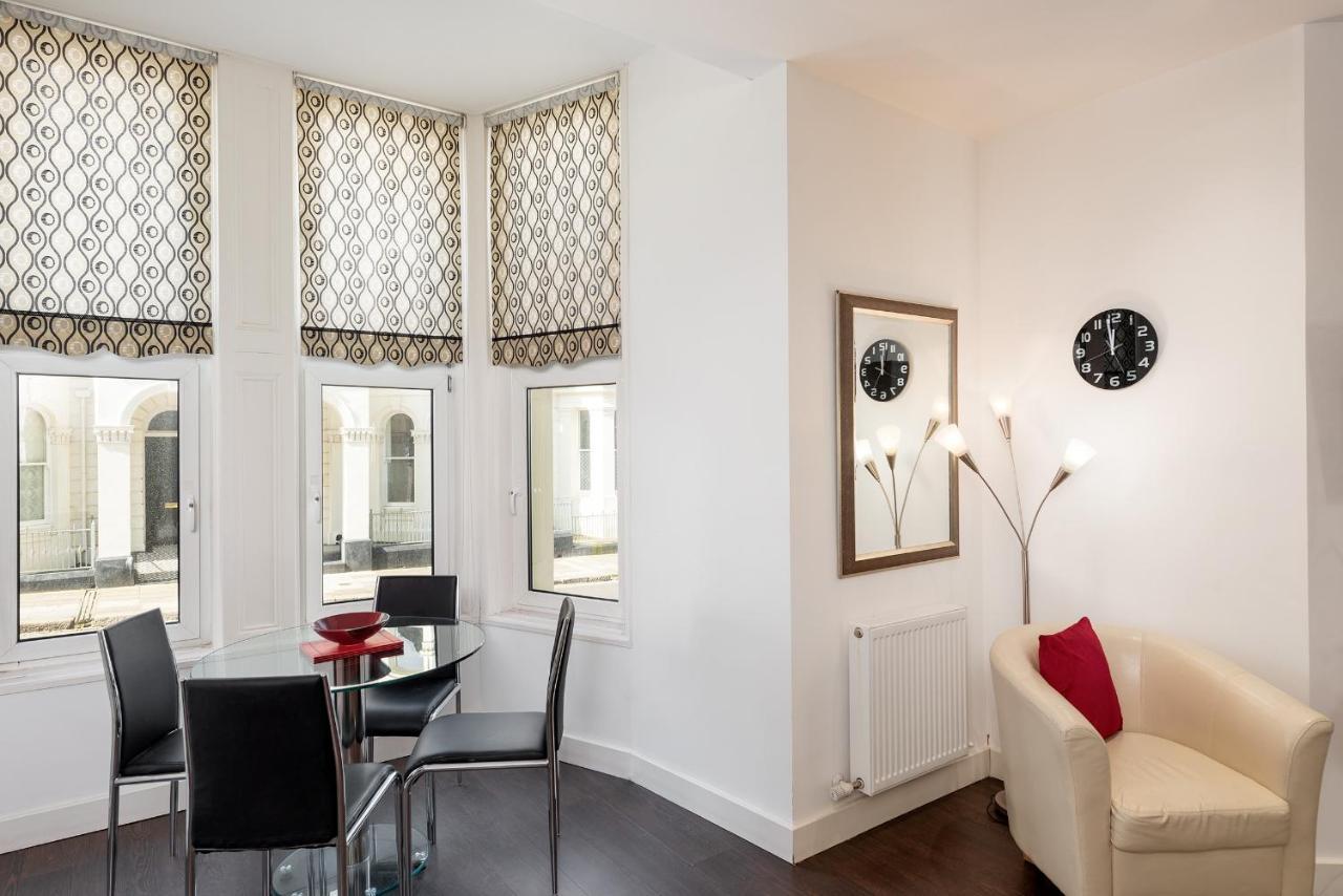 Strathmore House Apartments Plymouth Extérieur photo