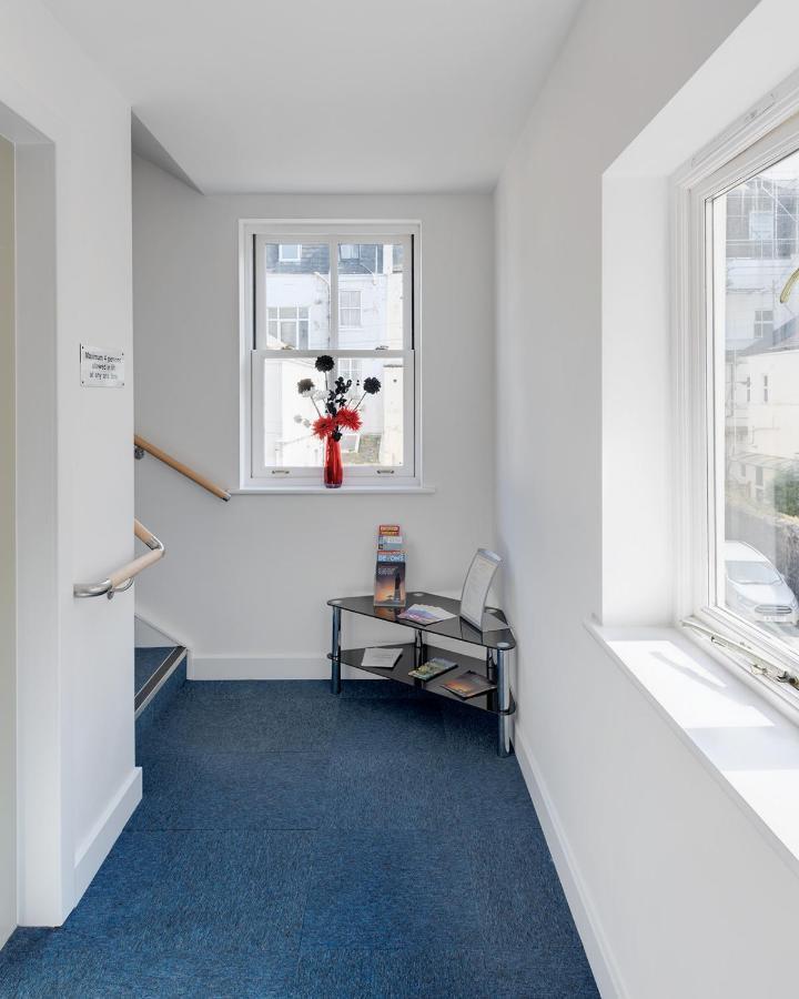 Strathmore House Apartments Plymouth Extérieur photo